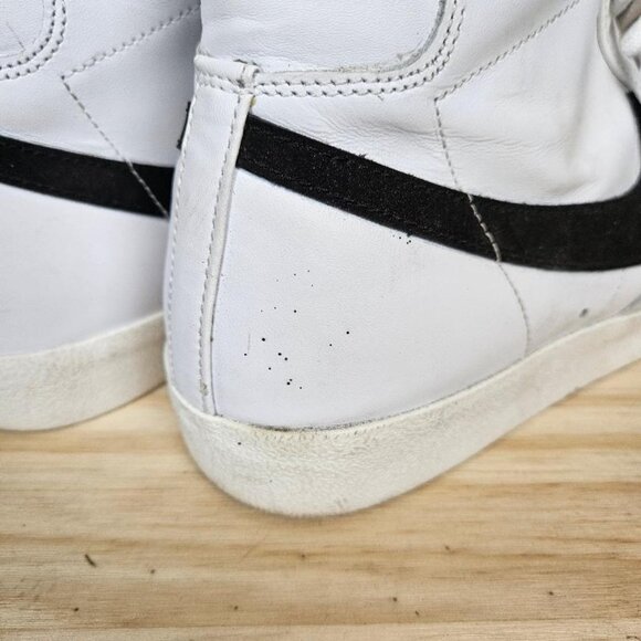 Nike Blazer Mid 77 Vintage White and Black size 12 Mens BQ6806-100 - Picture 10 of 13